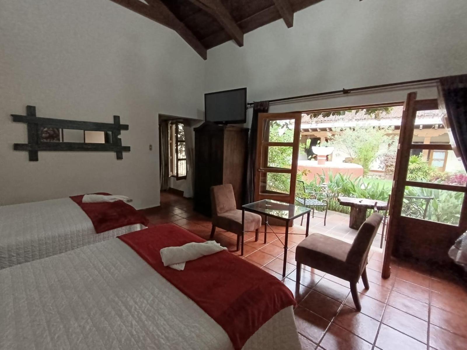 Donde Lico Hotel Antigua Bagian luar foto