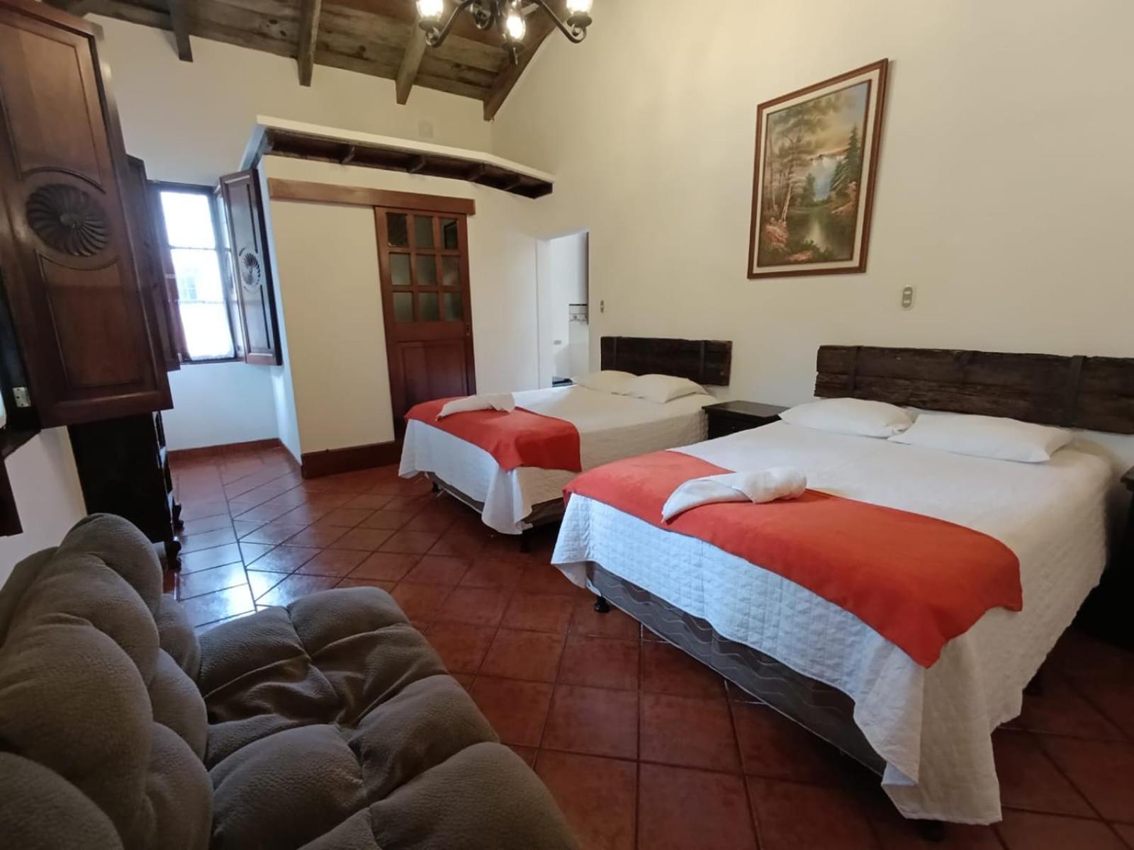 Donde Lico Hotel Antigua Bagian luar foto