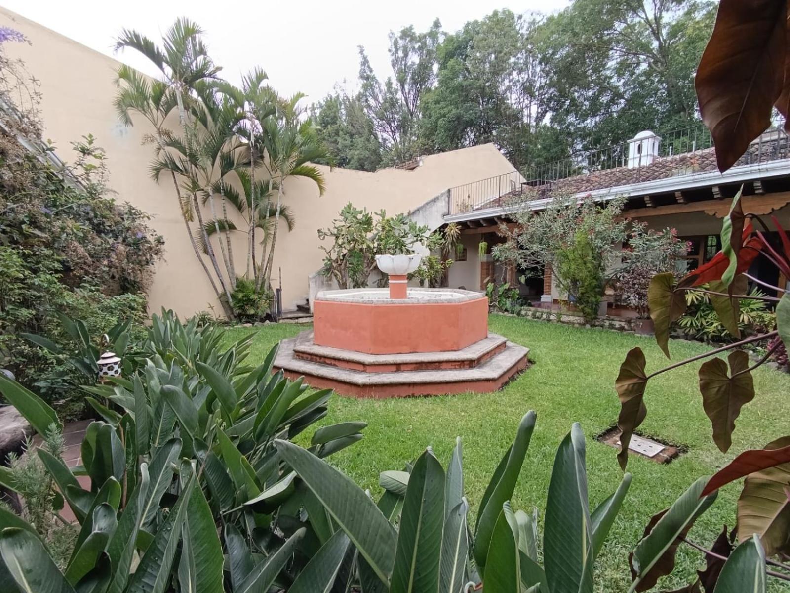 Donde Lico Hotel Antigua Bagian luar foto